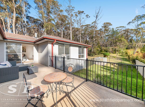 32 Queens Road, Leura, NSW 2780