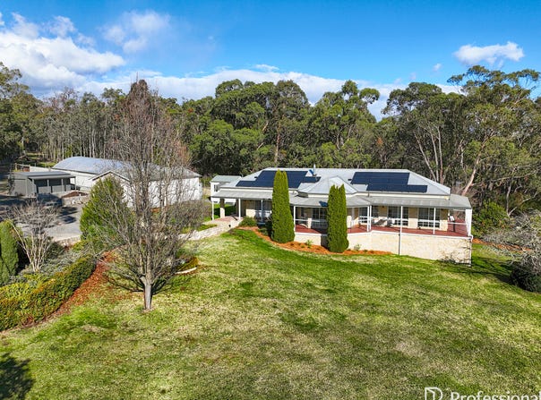 40 Glenview Road, Launching Place, Vic 3139