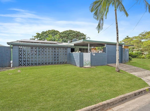 42 Birch Street, Manunda, Qld 4870