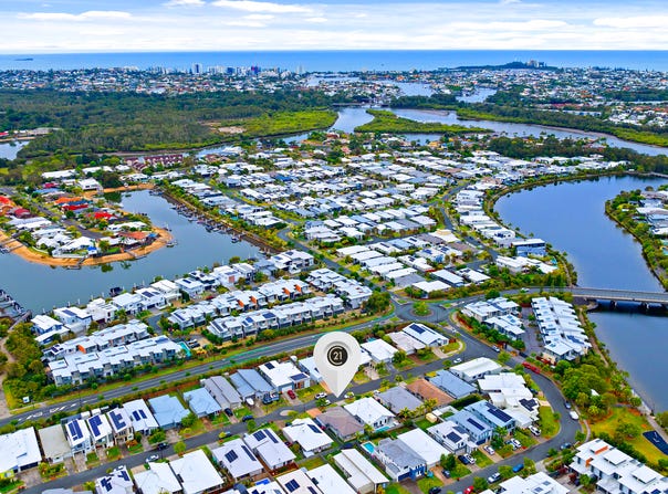 11 Curtis Street, Mountain Creek, Qld 4557