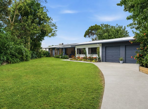 14 Sandra Close, Trinity Park, Qld 4879