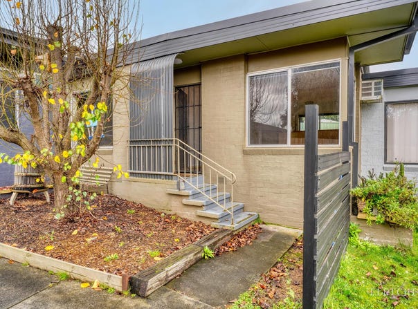 3/70 Lusher Road, Croydon, Vic 3136