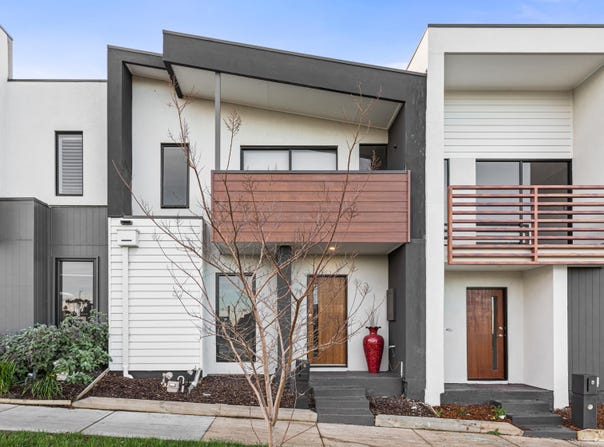 6 Zenith Walk, Greenvale, Vic 3059