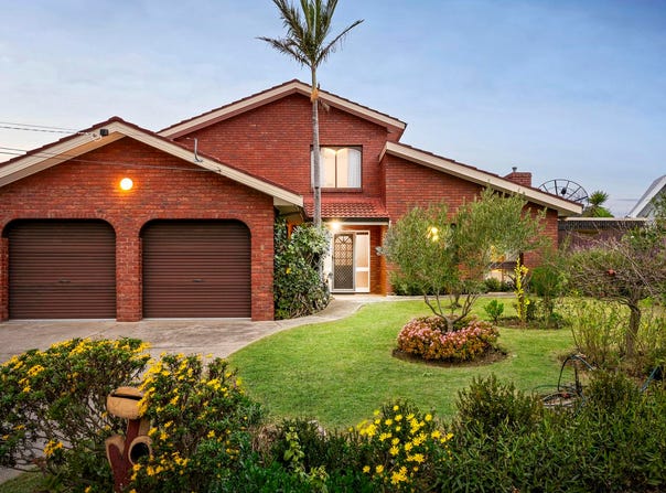 8 Lachlan Court, Keilor Park, Vic 3042