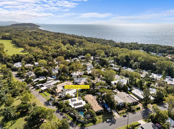 2 Seabrook Avenue, Port Douglas, Qld 4877