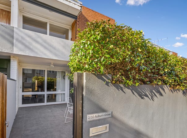 2/10 Auburn Grove, Hawthorn East, Vic 3123