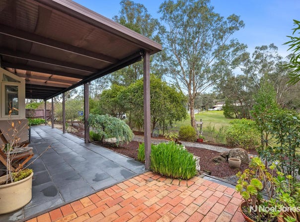 88 Narr-Maen Drive, Croydon Hills, Vic 3136