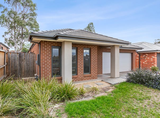 28 Holman Crescent, Bacchus Marsh, Vic 3340