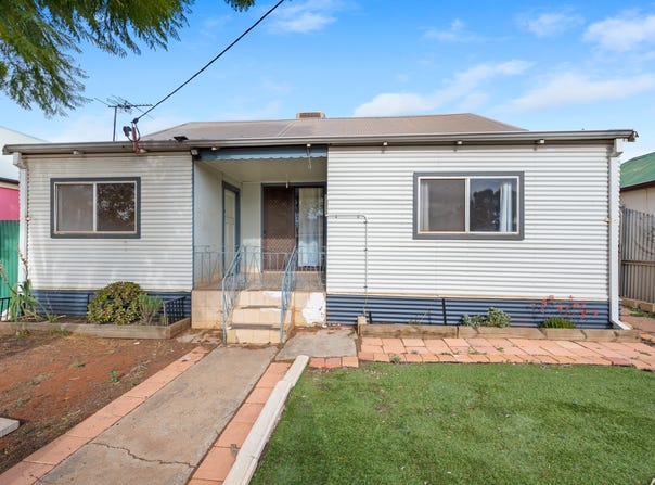 38 Rhodes Street, South Kalgoorlie, WA 6430