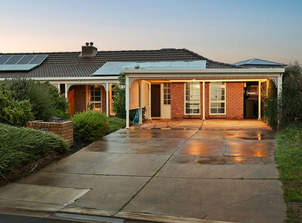 2/2 Anglers Court, West Lakes Shore, SA 5020