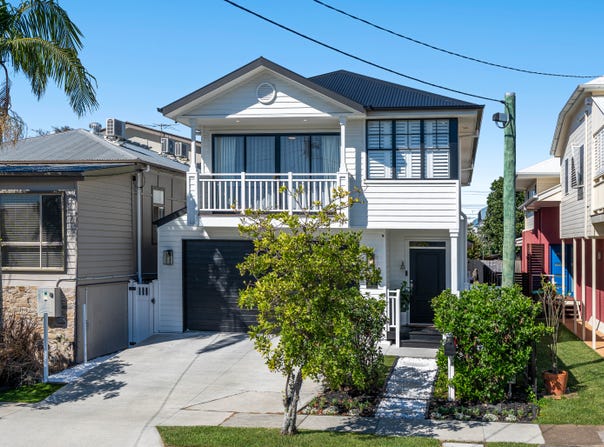 16 Chestnut Street, Wynnum, Qld 4178