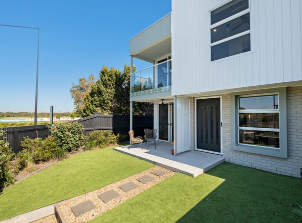 15 Harmony Boulevard, Palmview, Qld 4553