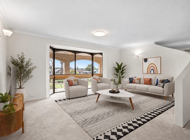 13 Barbrook Way, Warnbro, WA 6169