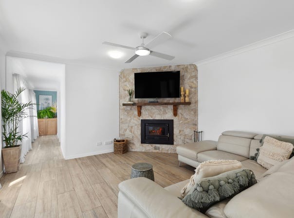 15 Kilbride Court, Caloundra West, Qld 4551