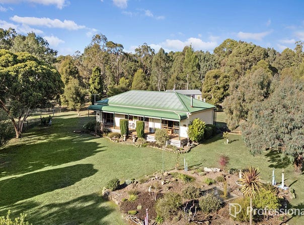 24 Margaret Road, Hamilton, Vic 3300