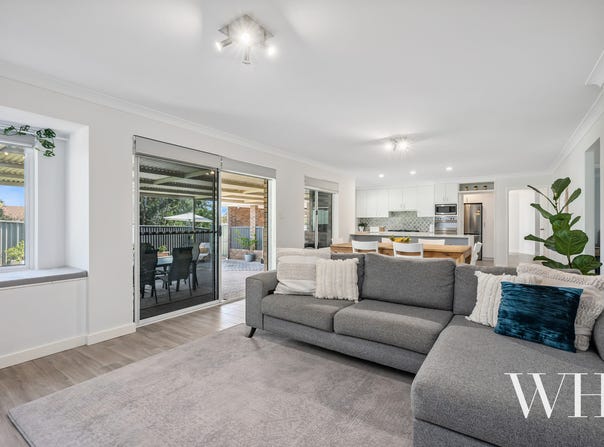 4 Passey Place, Kardinya, WA 6163