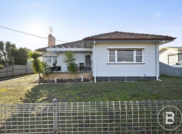 23  Majorca Road, Maryborough, Vic 3465