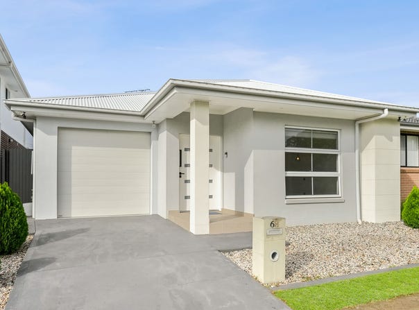 68 Ingall Loop, Catherine Field, NSW 2557