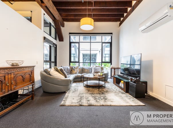 71/51 Beach Street, Fremantle, WA 6160