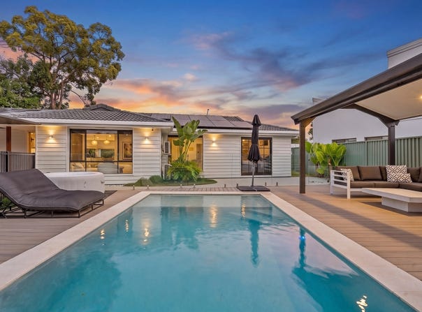 7 Tirau Place, Broadbeach Waters, Qld 4218