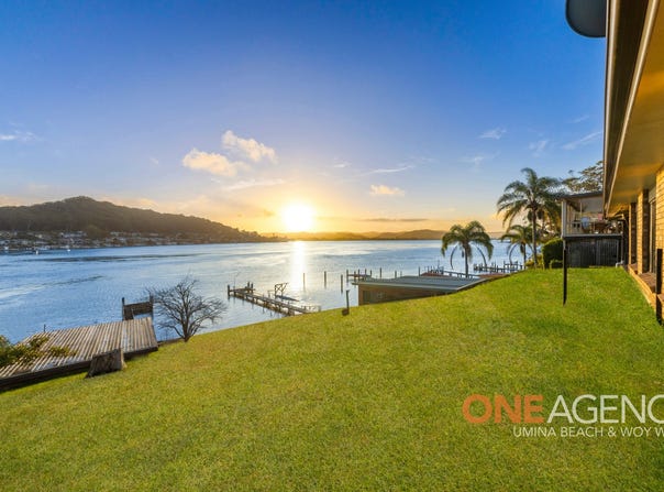 72 Daley Avenue, Daleys Point, NSW 2257