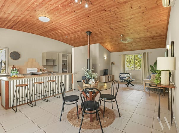 23 Percival Road, Chatsworth, Qld 4570
