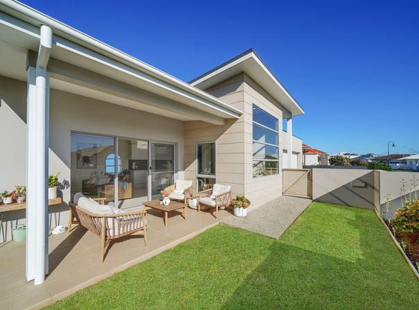 1/14 Portside Crescent, Port Macquarie, NSW 2444