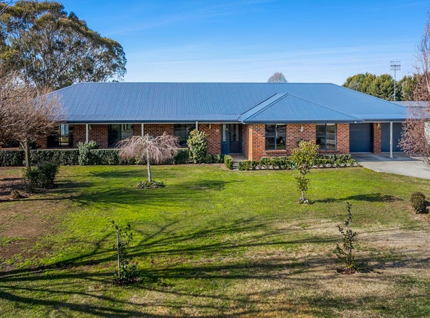 10 Tait Street, Crookwell, NSW 2583