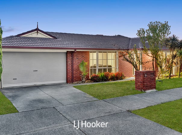 43 Balmoral Way, Pakenham, Vic 3810