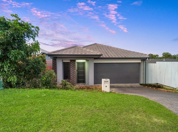 27 Noble Street, Pallara, Qld 4110