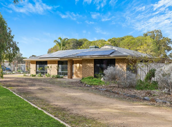 41 Roper Road, Strathalbyn, SA 5255