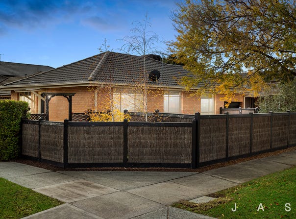1/98 Marion Street, Altona North, Vic 3025