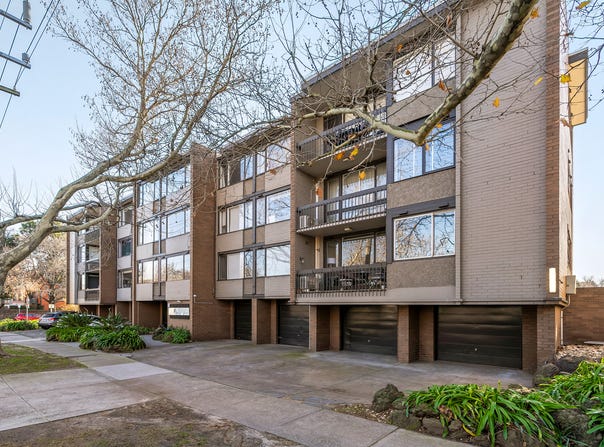 13/311 Dandenong Road, Prahran, Vic 3181
