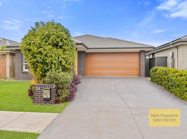 34 Kookaburra Drive, Gregory Hills, NSW 2557
