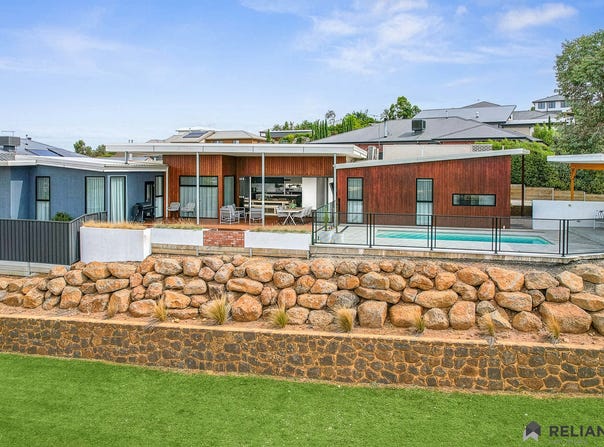 36 Darley Drive, Darley, Vic 3340
