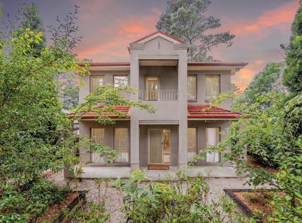 6 Pritchard Street, Wentworth Falls, NSW 2782