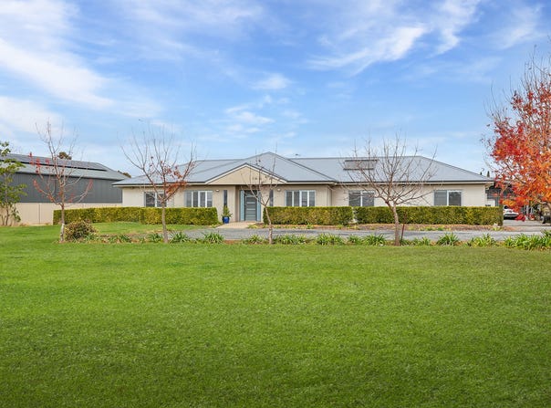 7 Monarch Court, Nichols Point, Vic 3501