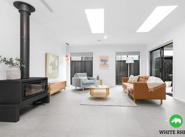 25 Zealie Bend, Googong, NSW 2620