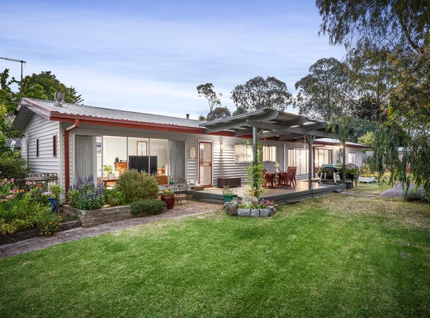 23 Churchill Way, Kilsyth, Vic 3137