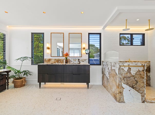 5 Carlyle Drive, Currumbin, Qld 4223