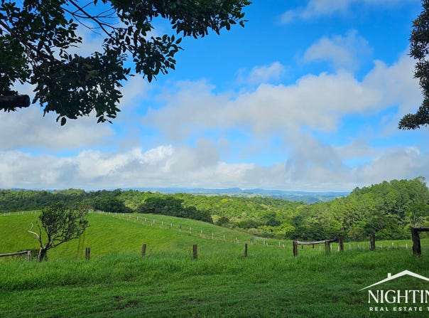 107 Hughes Road, Topaz, Qld 4885