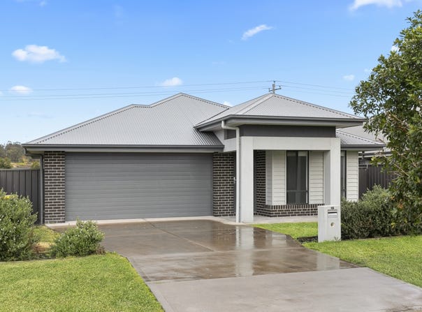 15 Conquest Close, Rutherford, NSW 2320