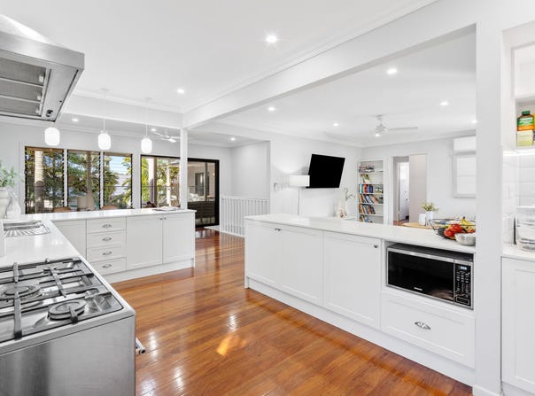 27B Spence Road, Wavell Heights, Qld 4012
