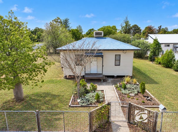 38 Wallen Street, Miles, Qld 4415