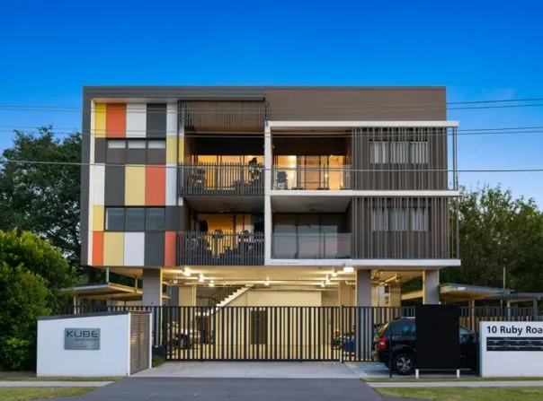 4/10 Ruby Road, Mitchelton, Qld 4053