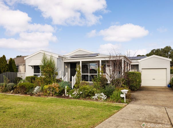6 Katherine Circuit, Cowes, Vic 3922