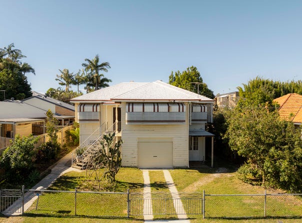 16 Glen Street, Moorooka, Qld 4105