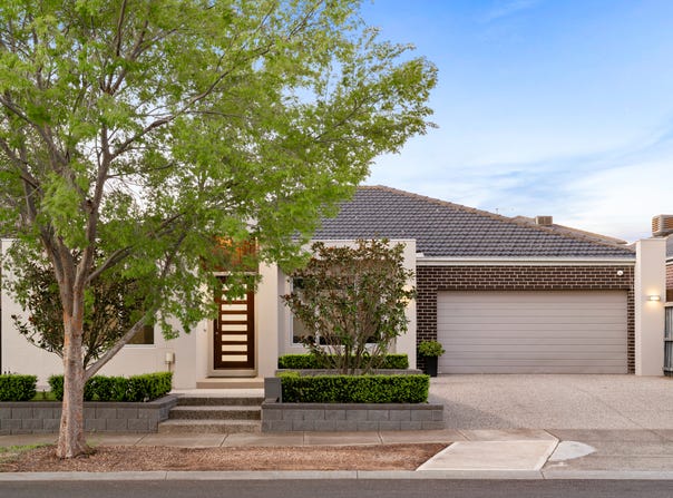 39 Peppermint Grove, Taylors Hill, Vic 3037