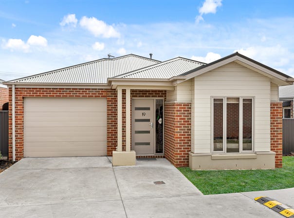 19 Kevlar Close, Canadian, Vic 3350