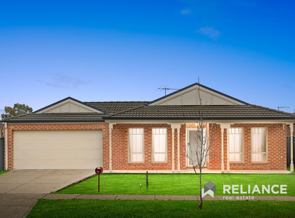 14 Blowering Street, Manor Lakes, Vic 3024